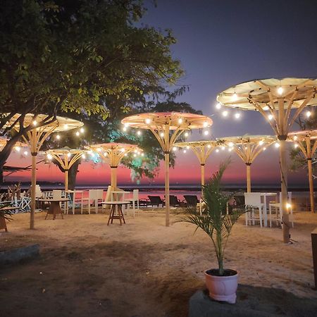 Playa Bonita Hotel & Beach Club גילי אייר מראה חיצוני תמונה
